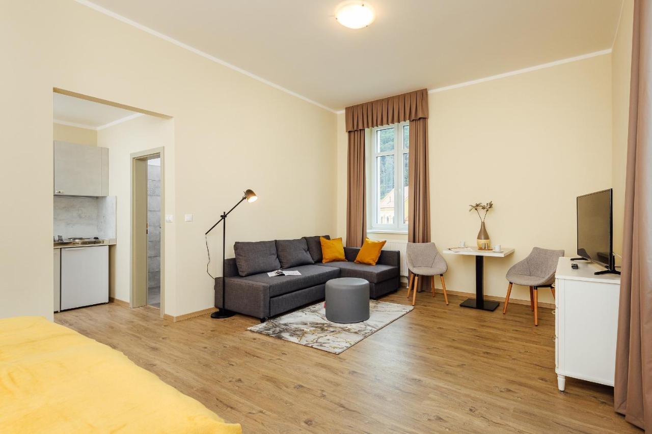 Apartmanovy Dom Grand - Contactless Check In Trenčianske Teplice Exterior foto